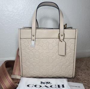 Coach Field Tote 22 In Signature Leather
